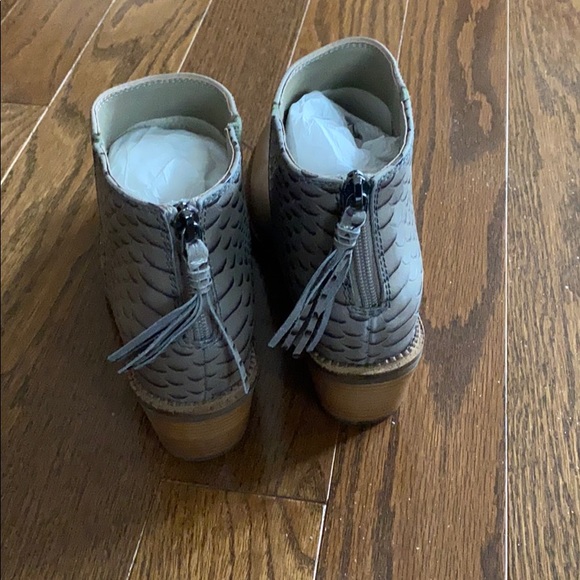 Hush Puppies ankle boot with zipper - Picture 3 of 4